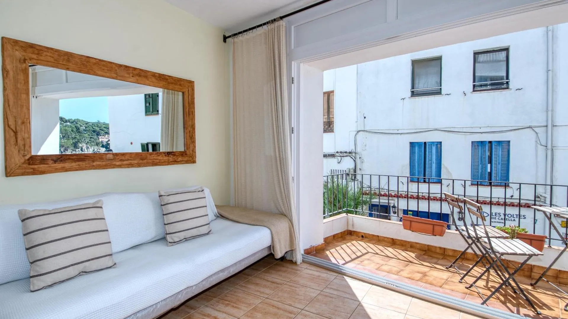 Les Voltes Apartment Calella De Palafrugell Spain